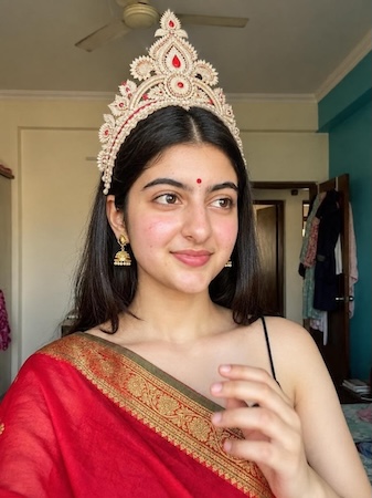 bengali mukut and bindi