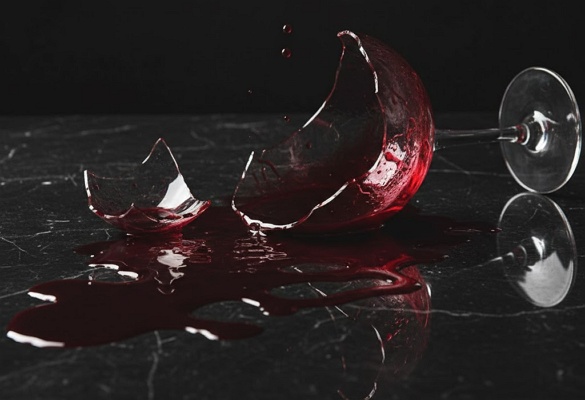 Red Wine Spill Blood Look.Jpg