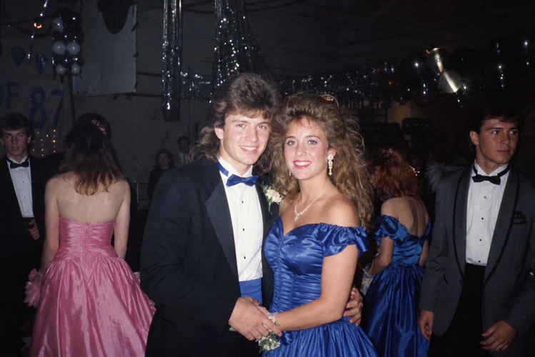 1980s-prom-night